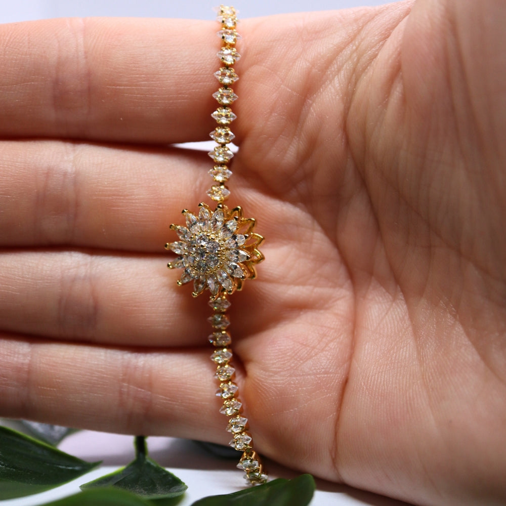 Anxiety Armband (Zonnebloem) Goudkleurig in hand
