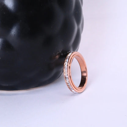 Anxiety Ring (Spark) Rosé goud sfeerbeeld