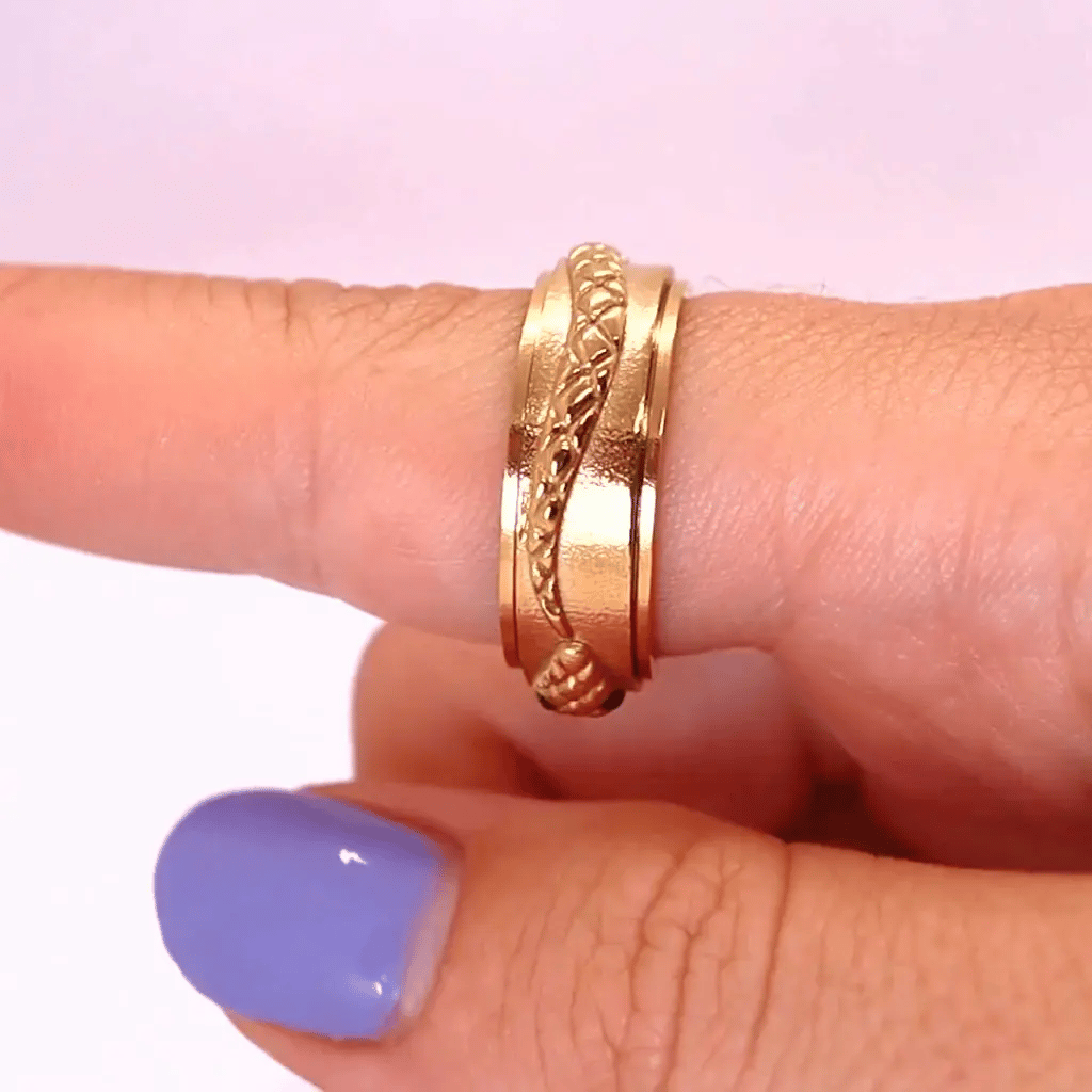 Website video Anxiety Ring (Slang) Goud